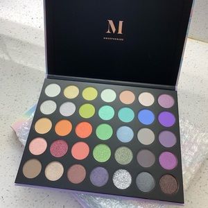 Limited Edition Sold Out Morphe 35I Icy Fantasy